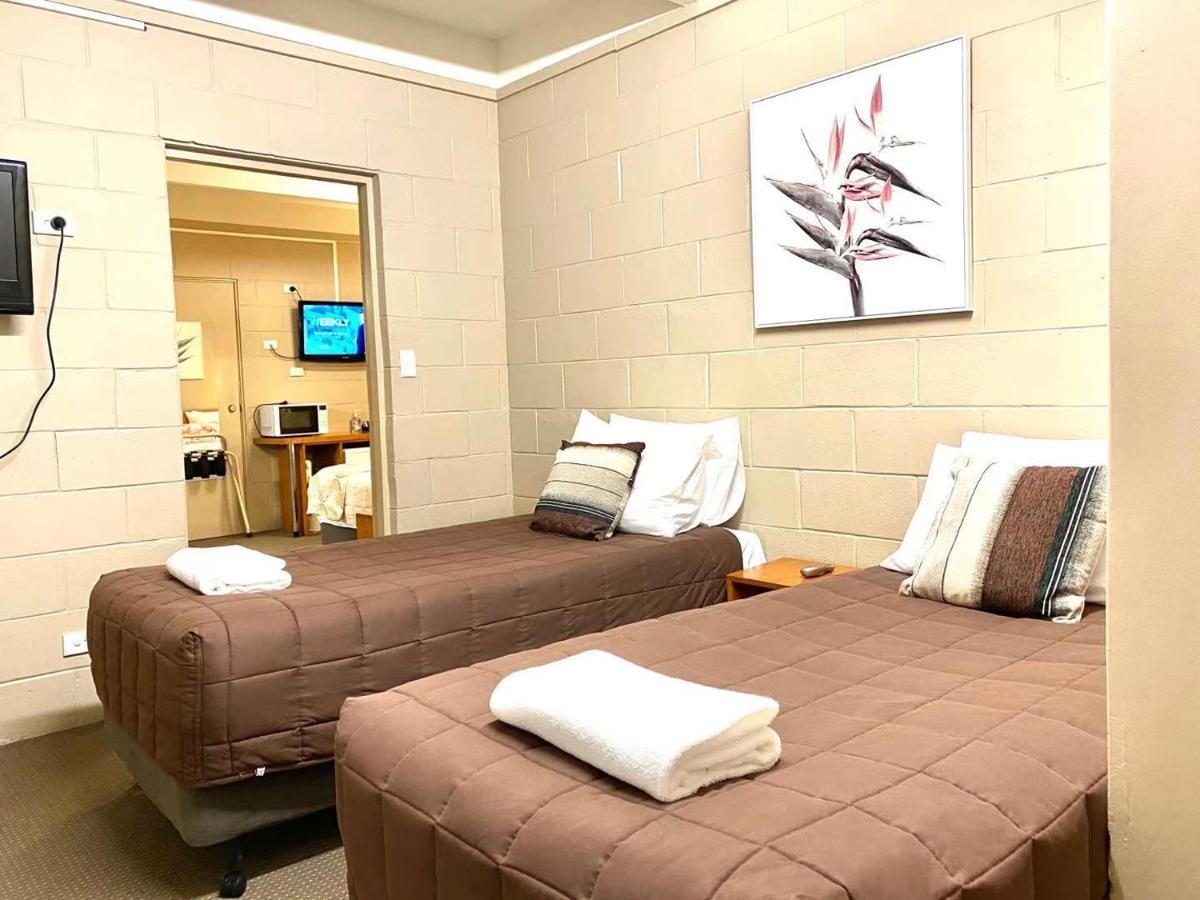 Apollo Motel Parkes Esterno foto