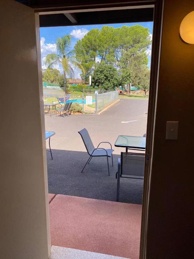 Apollo Motel Parkes Esterno foto